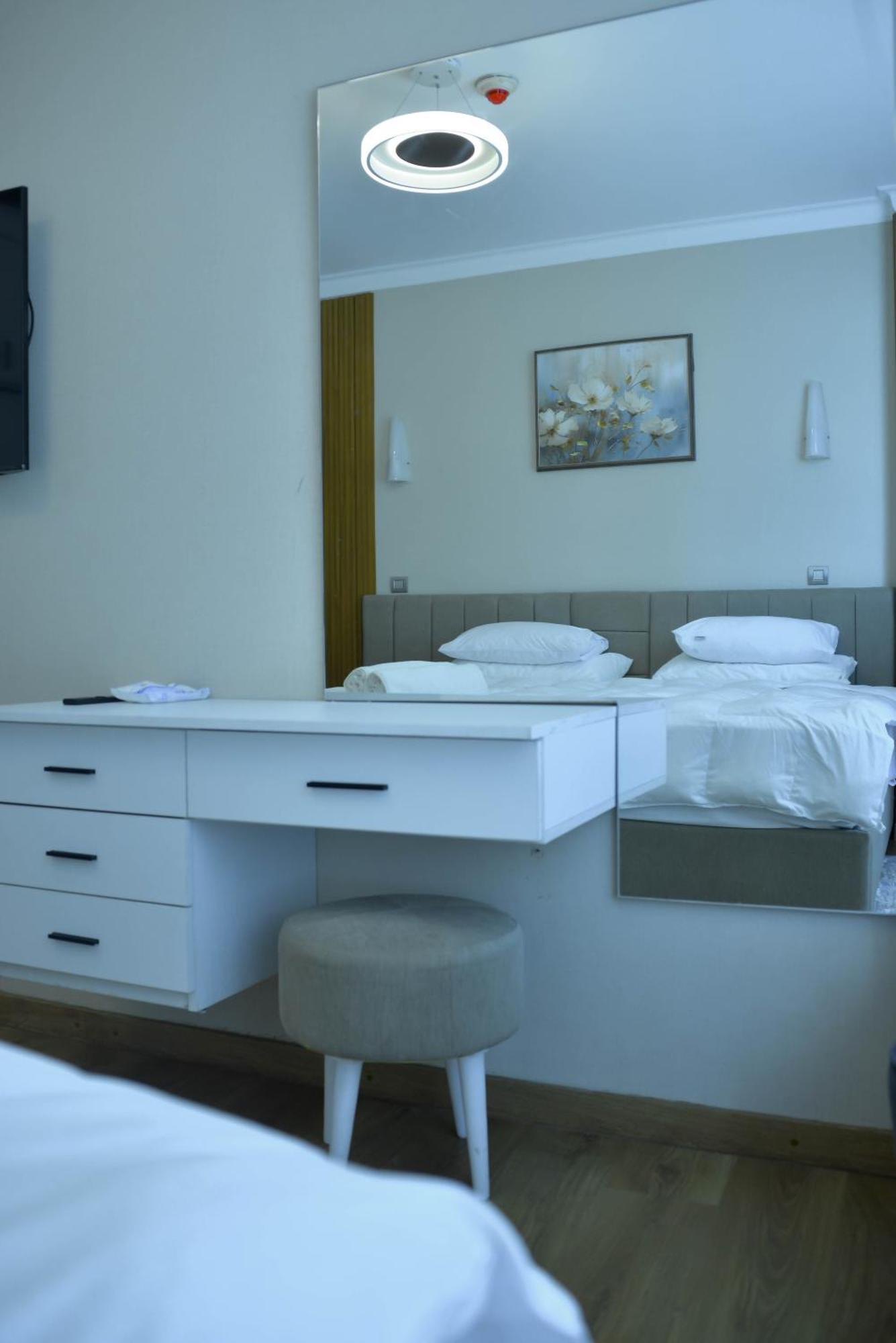 Apartment 1 Bedroom - Nile View With Delicious Breakfast Cairo